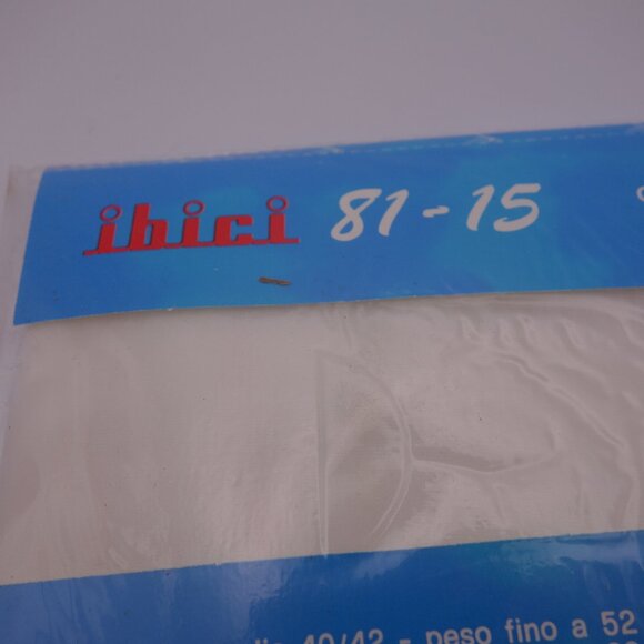 Vintage Prestige Ultra Sheer Made in Italy 100% Nylon 15 DEN White Panty Hose - Picture 10 of 13